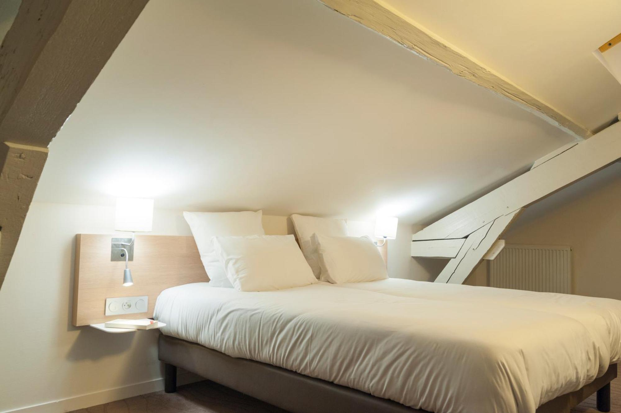 Hotel Brit Centre Gare 3*